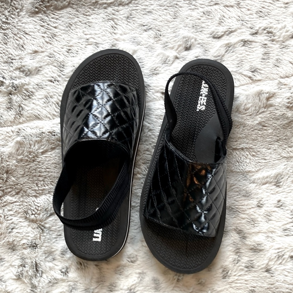 NWOB - LUK*EES by MUK LUKS. Size 8.